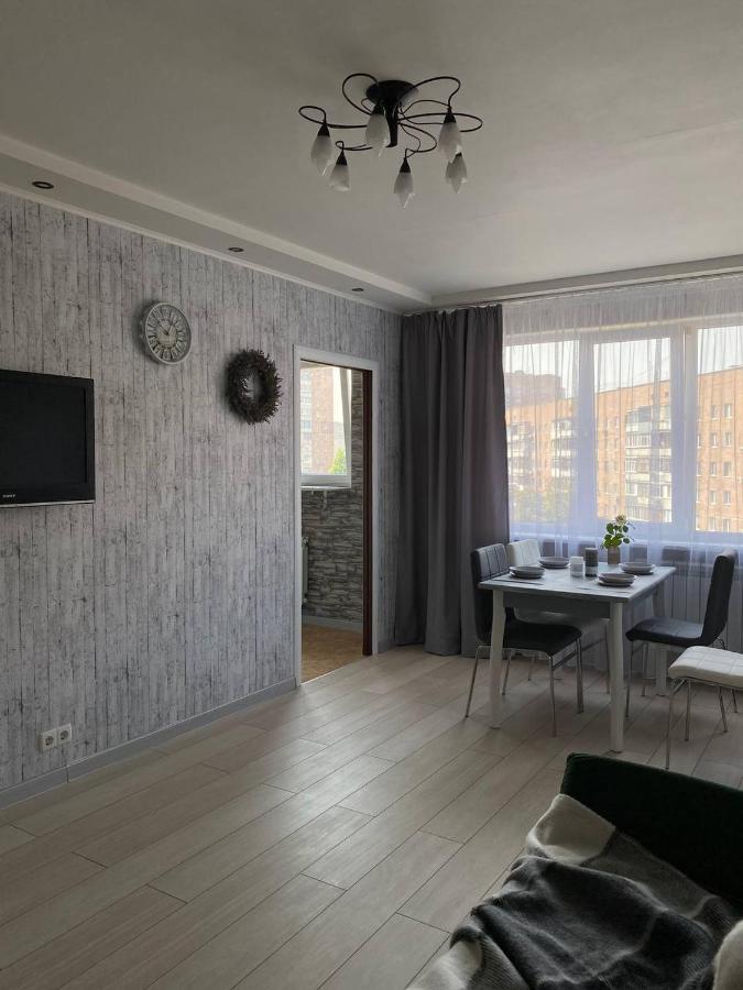 Красивая 3 К Кв Центр М Гагарина М Спортивная Kharkiv Eksteriør billede